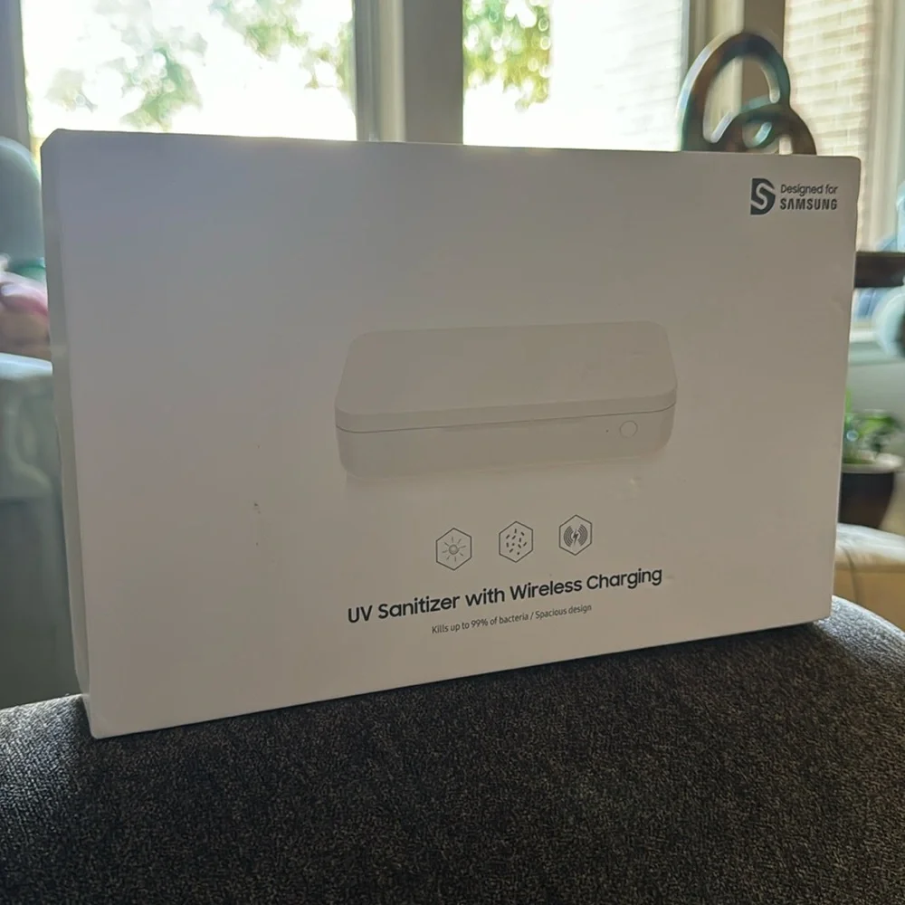 Samsung UV Sanitizer with Wireless Charging - Picture 1 of 3